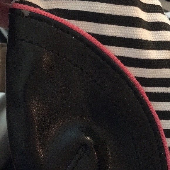 Roxy black and white striped bag - Picture 4 of 4